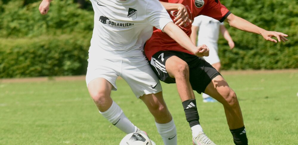 U17 gewinnt Spitzenspiel und bleibt im Aufstiegsrennen
